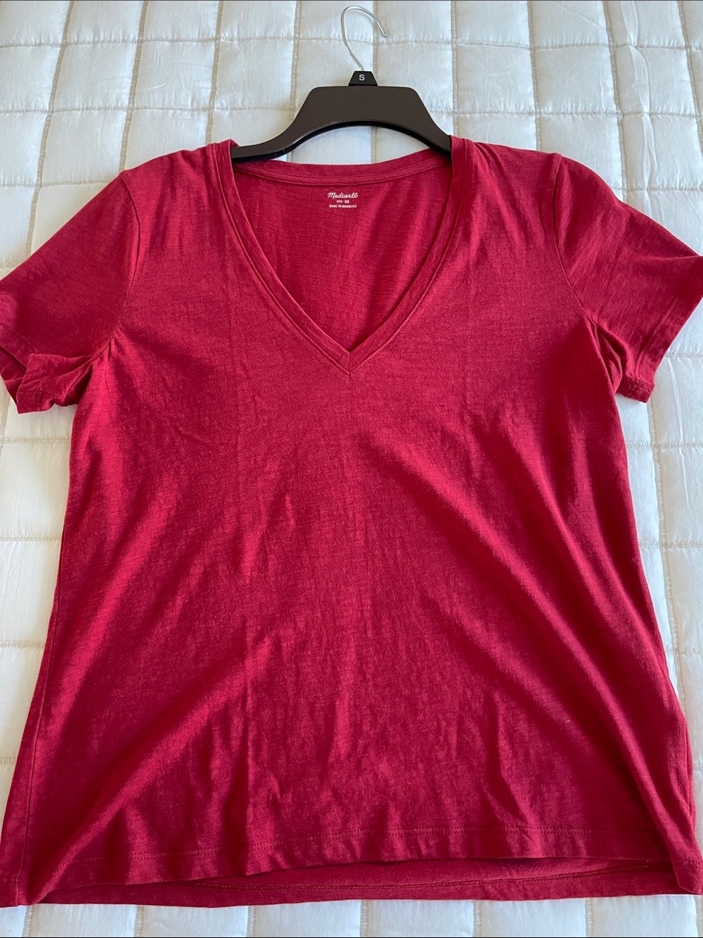MADEWELL women’s 100% cotton V-neck top, short sleeve, medium, pristine